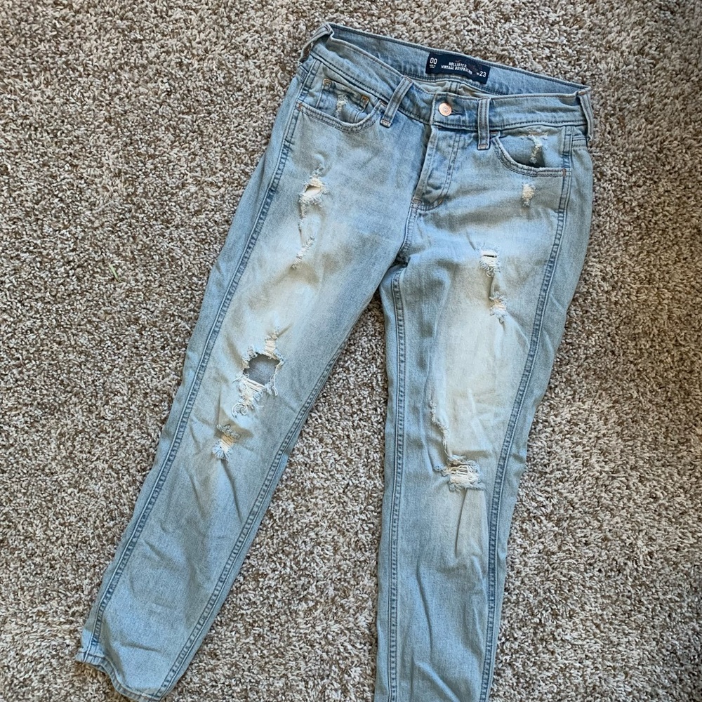 HOLLISTER Boyfriend Jeans Light Wash Low Rise